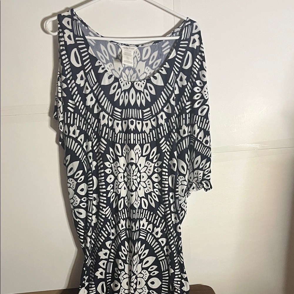 😄Trina Turk vacation style mini dress small